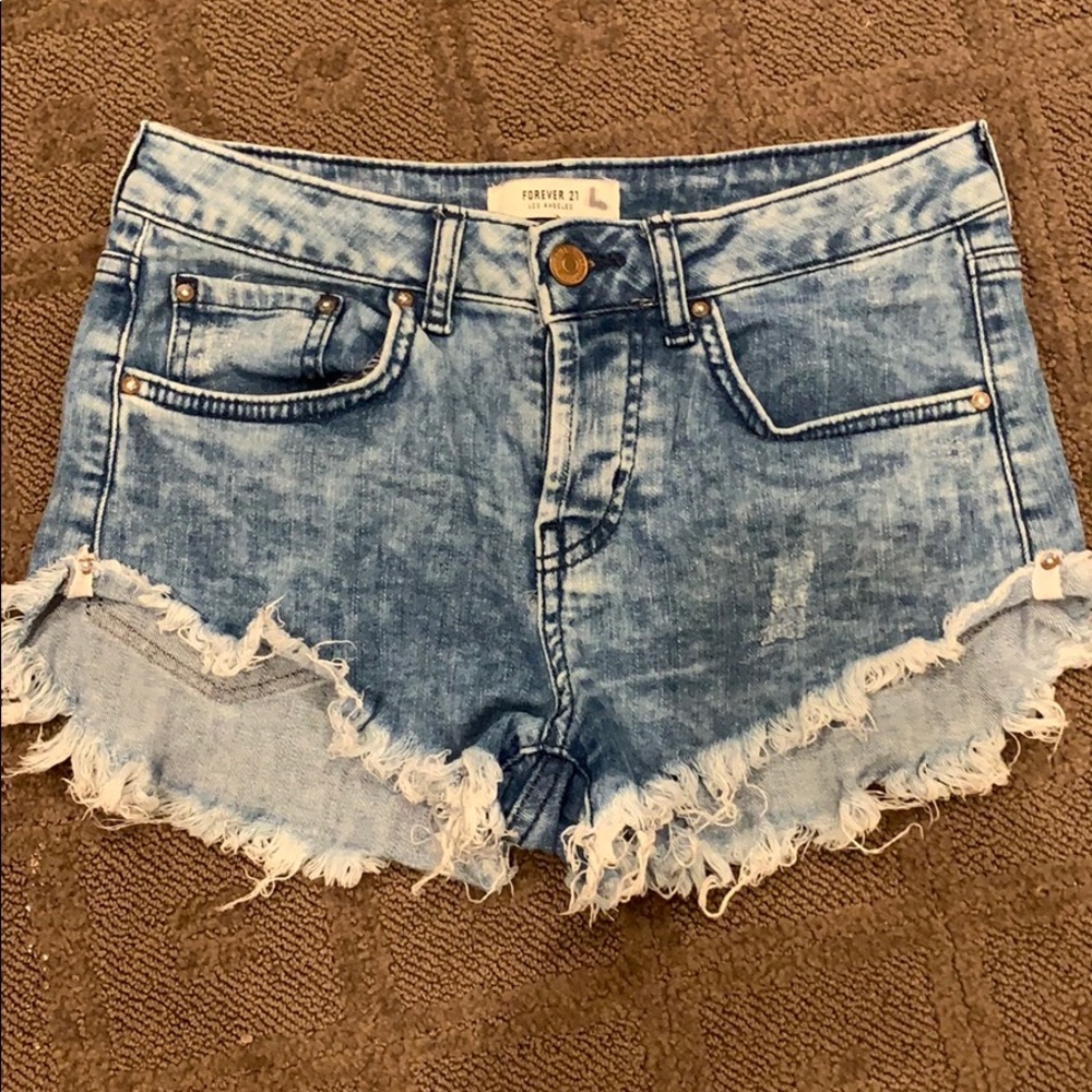 acid washed jean shorts